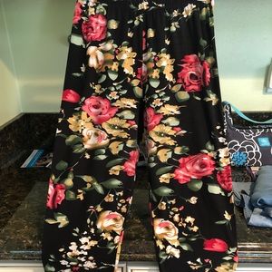 Agnes and Dora plus size leggings